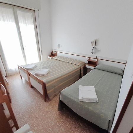 Hotel Italiacervia Buitenkant foto